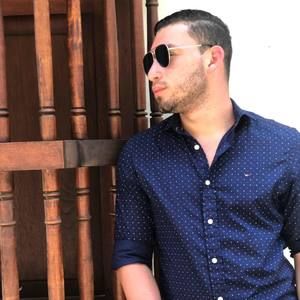 Meet your Posher, Javier